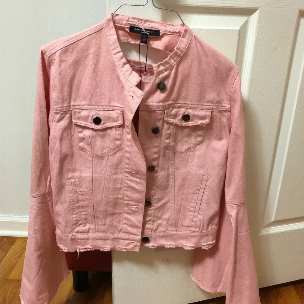 Romeo Juliet Flared arm jacket